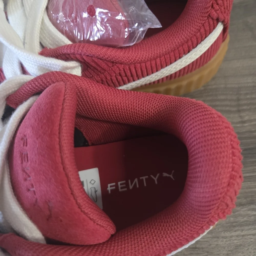 Puma × FENTY Girls Sneakers Size 10 NEW